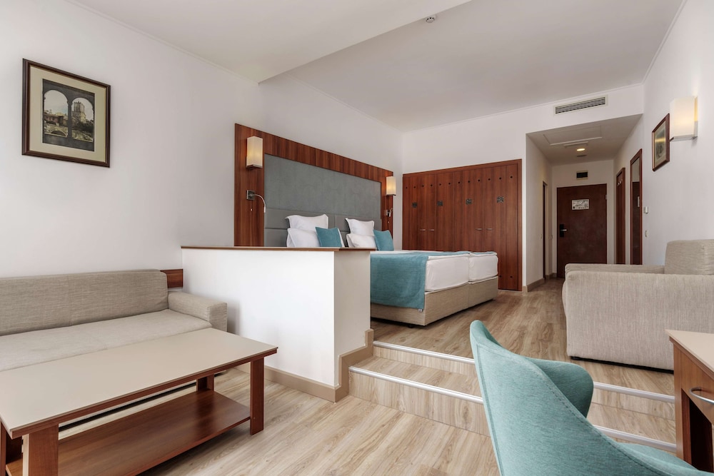 Alua Helios Bay- All Inclusive - Hyatt Inclusive Collection — Hotel rooms in Obzor, Burgas Region