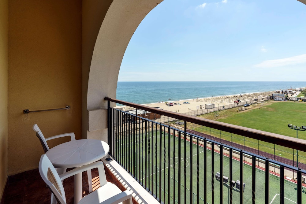 Alua Helios Bay- All Inclusive - Hyatt Inclusive Collection — Hotel rooms in Obzor, Burgas Region