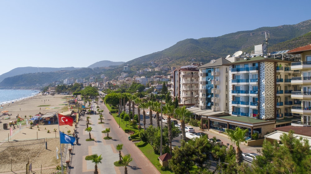 Kleopatra Life Hotel & SPA — Attractions in the area in Alanya