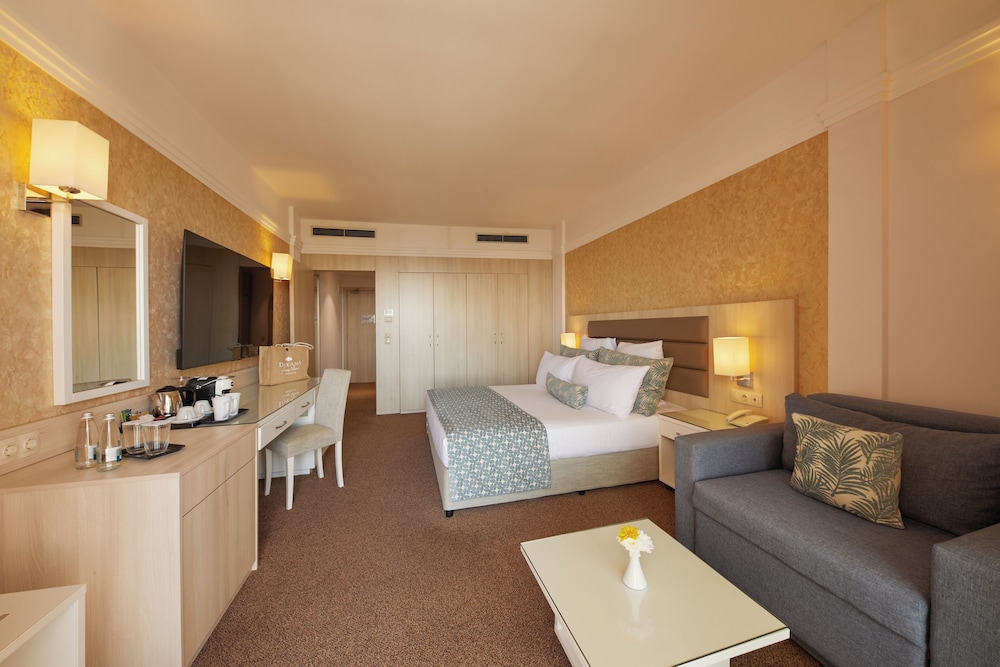 Alua Sunny Beach Resort & Spa - Hyatt Inclusive Collection — Rooms in Sunny Beach, Burgas Region