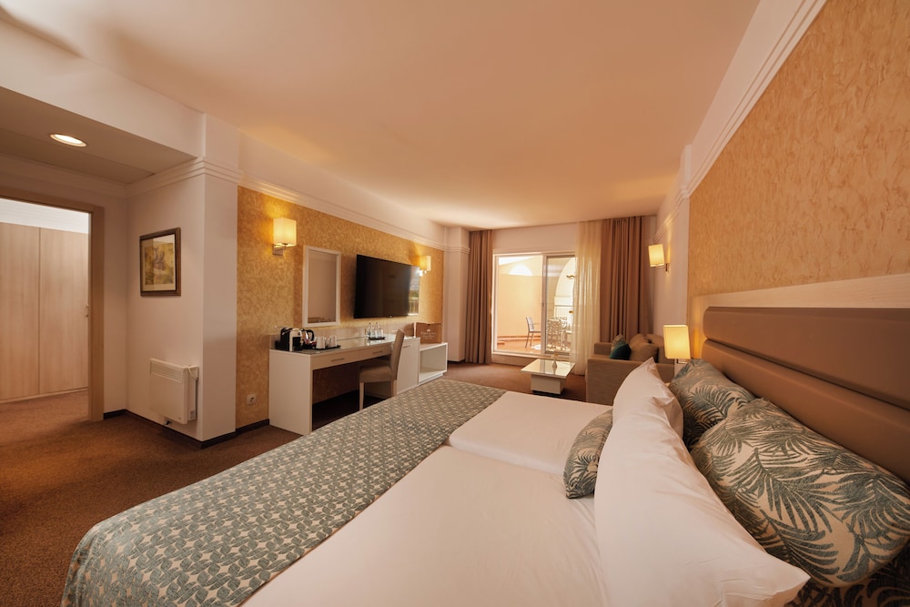 Alua Sunny Beach Resort & Spa - Hyatt Inclusive Collection — Rooms in Sunny Beach, Burgas Region
