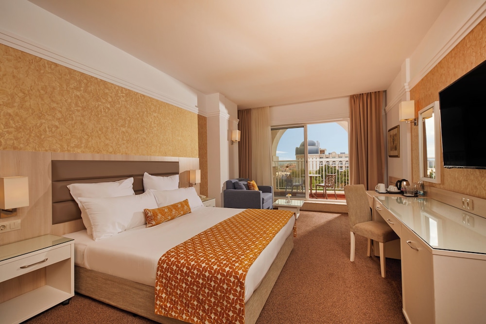 Alua Sunny Beach Resort & Spa - Hyatt Inclusive Collection — Rooms in Sunny Beach, Burgas Region