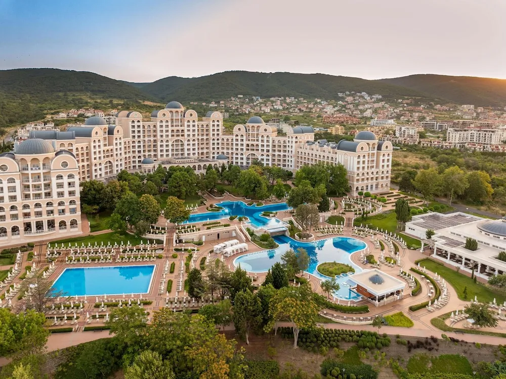 Alua Sunny Beach Resort & Spa - Hyatt Inclusive Collection