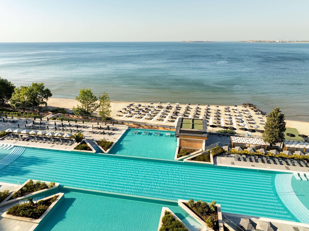 Secrets Sunny Beach Resort & Spa- All Inclusive - Adults Only - Hyatt Inclusive Collection — Swimming pool in Sunny Beach, Burgas Region