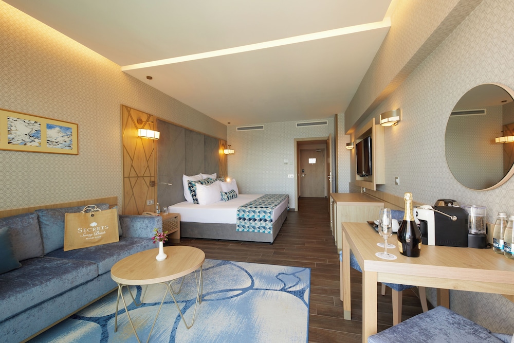 Secrets Sunny Beach Resort & Spa- All Inclusive - Adults Only - Hyatt Inclusive Collection — Hotel rooms in Sunny Beach, Burgas Region