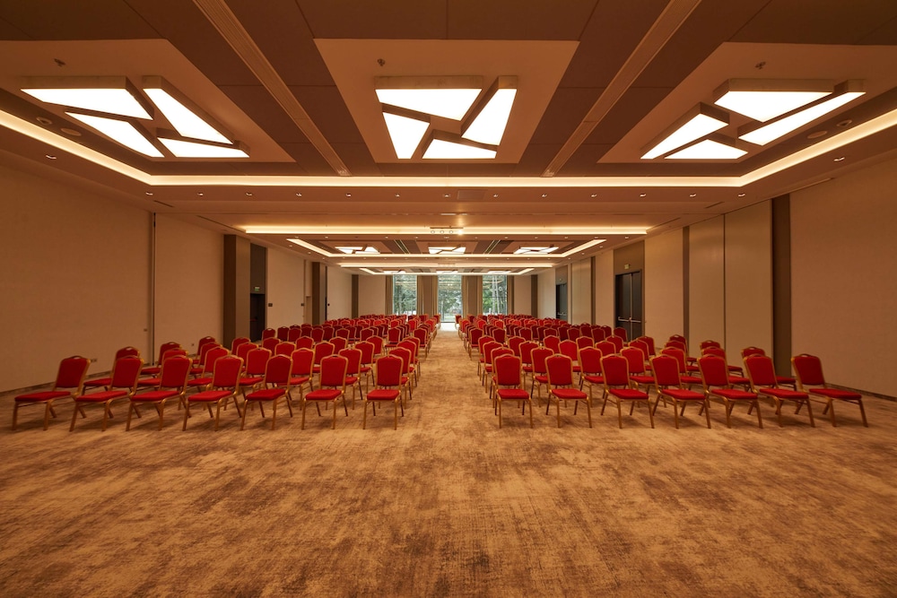 Secrets Sunny Beach Resort & Spa- All Inclusive - Adults Only - Hyatt Inclusive Collection — Hotel building in Sunny Beach, Burgas Region