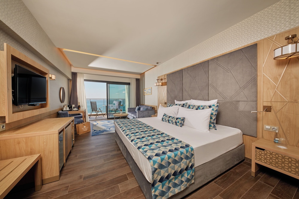 Secrets Sunny Beach Resort & Spa- All Inclusive - Adults Only - Hyatt Inclusive Collection — Hotel rooms in Sunny Beach, Burgas Region