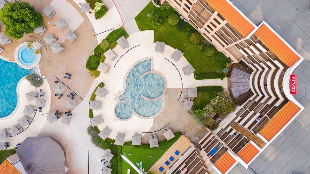 HVD Club Hotel Miramar - Ultra All Inclusive — Swimming pool in Obzor, Burgas Region