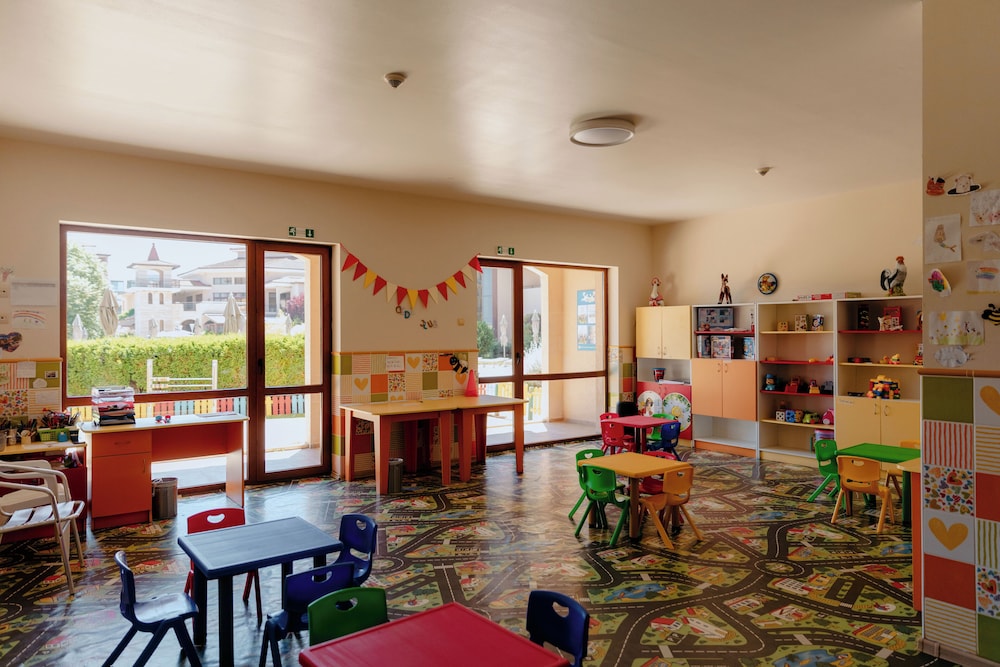 HVD Club Hotel Miramar - Ultra All Inclusive — Attractions for children in Obzor, Burgas Region