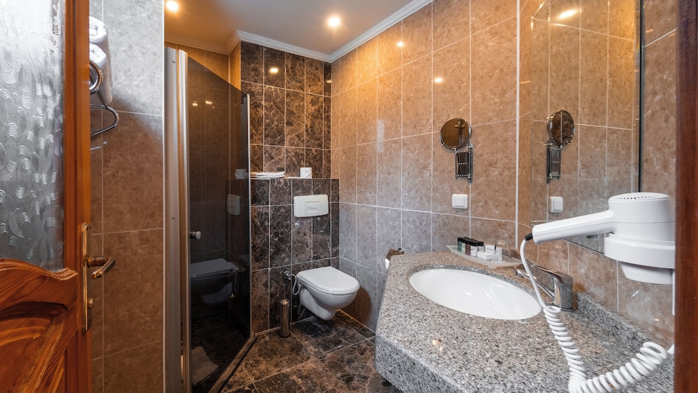 Club Paradiso Hotel — Hotel rooms in Alanya