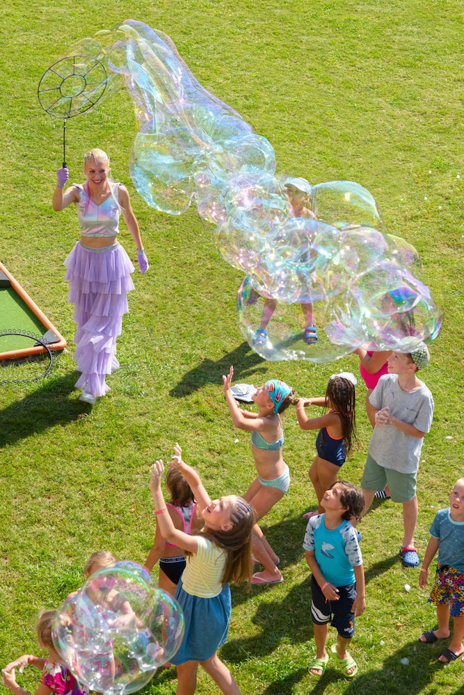 Club Paradiso Hotel — Attractions for children in Alanya