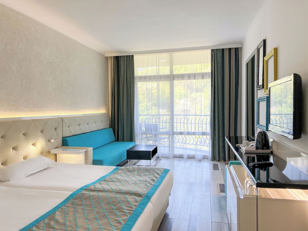 Sentido Hotel Marea - All Inclusive — Hotel rooms in Golden Sands, Varna Region