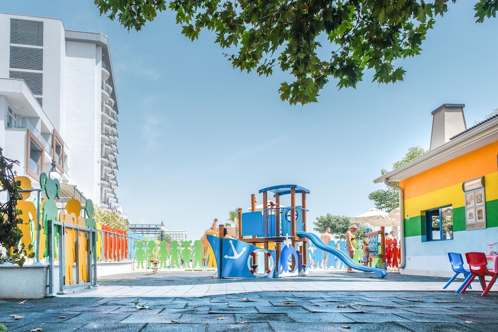 Sentido Hotel Marea - All Inclusive — Attractions for children in Golden Sands, Varna Region