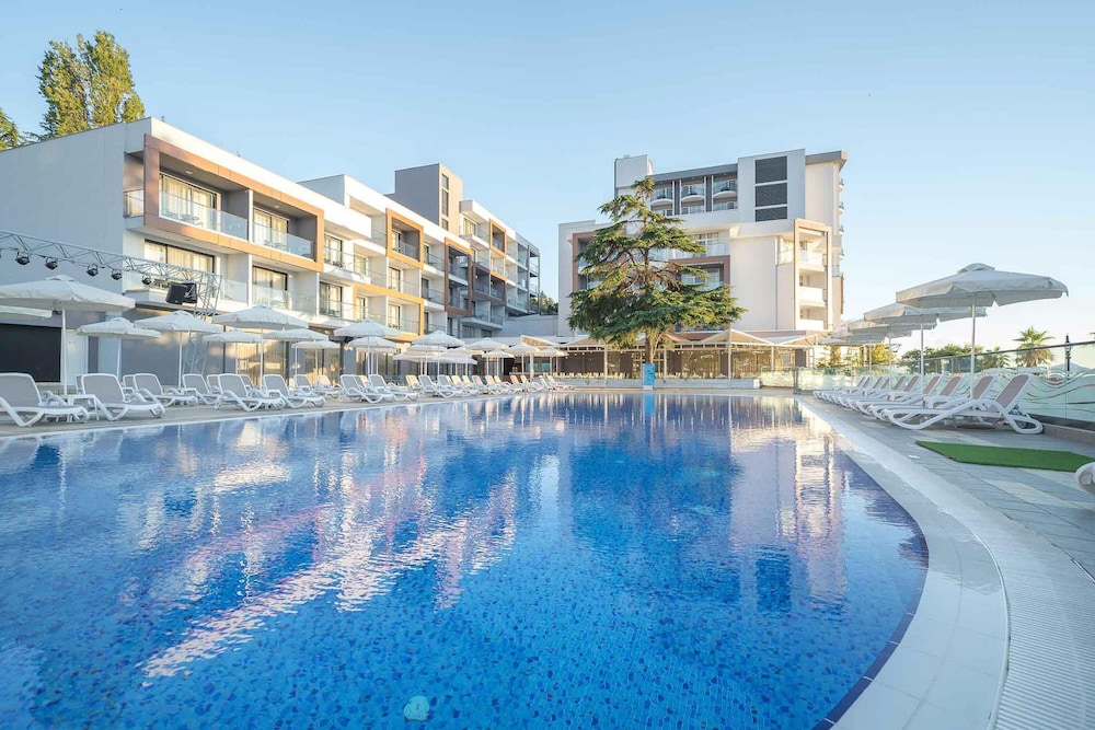 Sentido Hotel Marea - All Inclusive — Swimming pool in Golden Sands, Varna Region