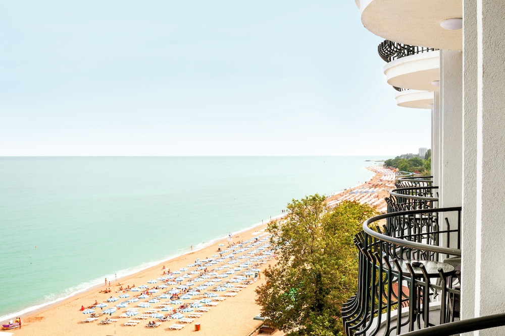 Sentido Hotel Marea - All Inclusive — Beach in Golden Sands, Varna Region
