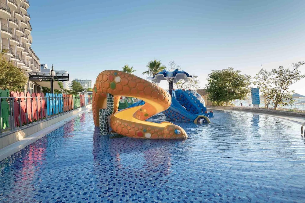 Sentido Hotel Marea - All Inclusive — Swimming pool in Golden Sands, Varna Region