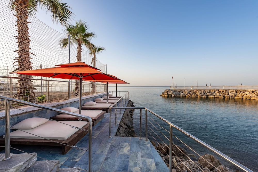 White City Resort Hotel — Beach in Alanya