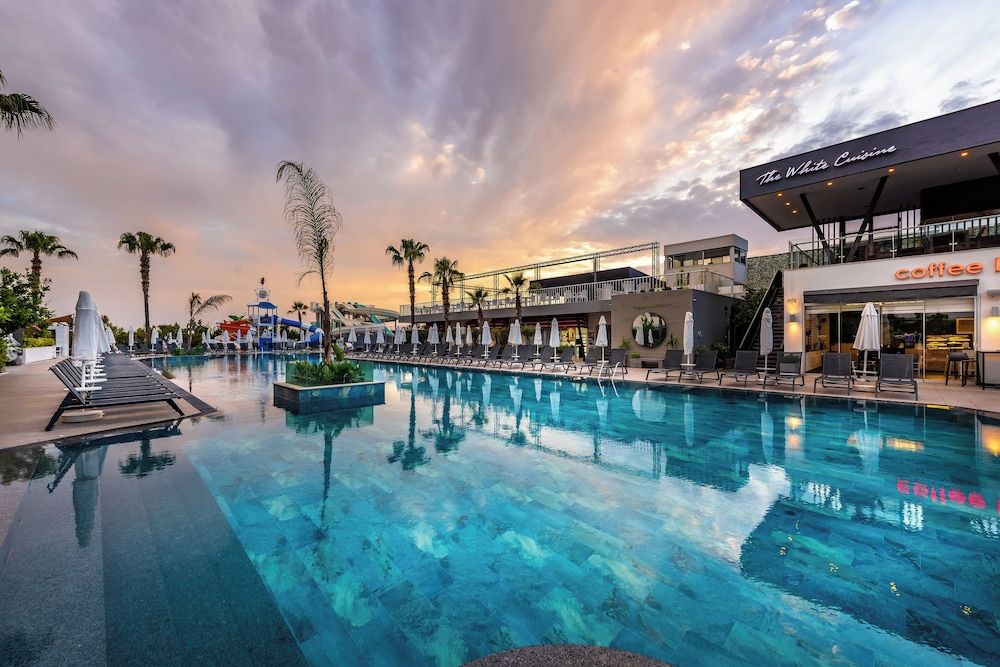 White City Resort Hotel
