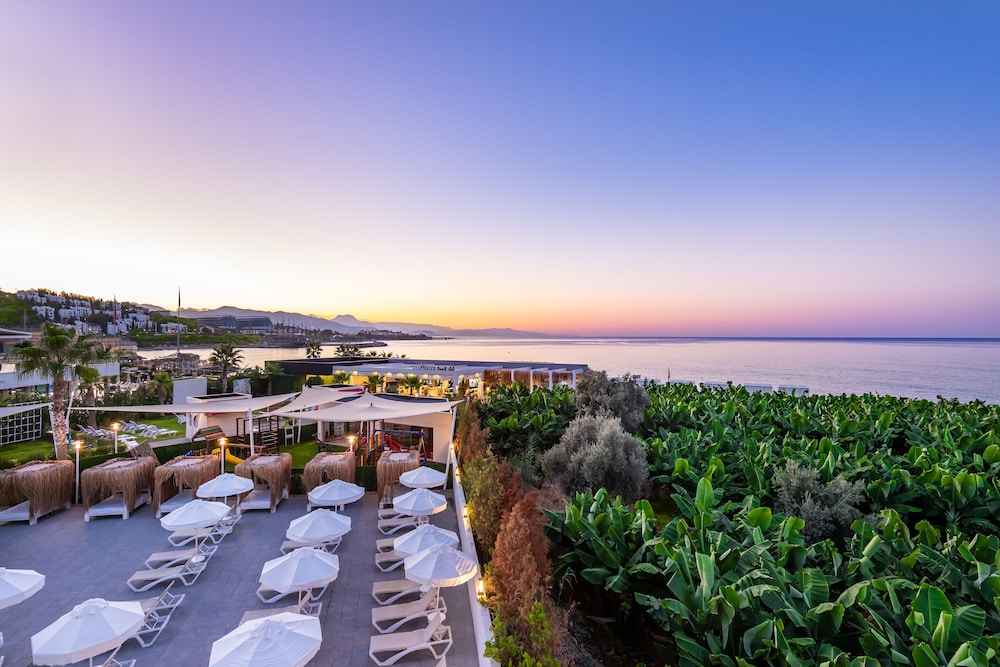 White City Resort Hotel — Restaurant & bars in Alanya