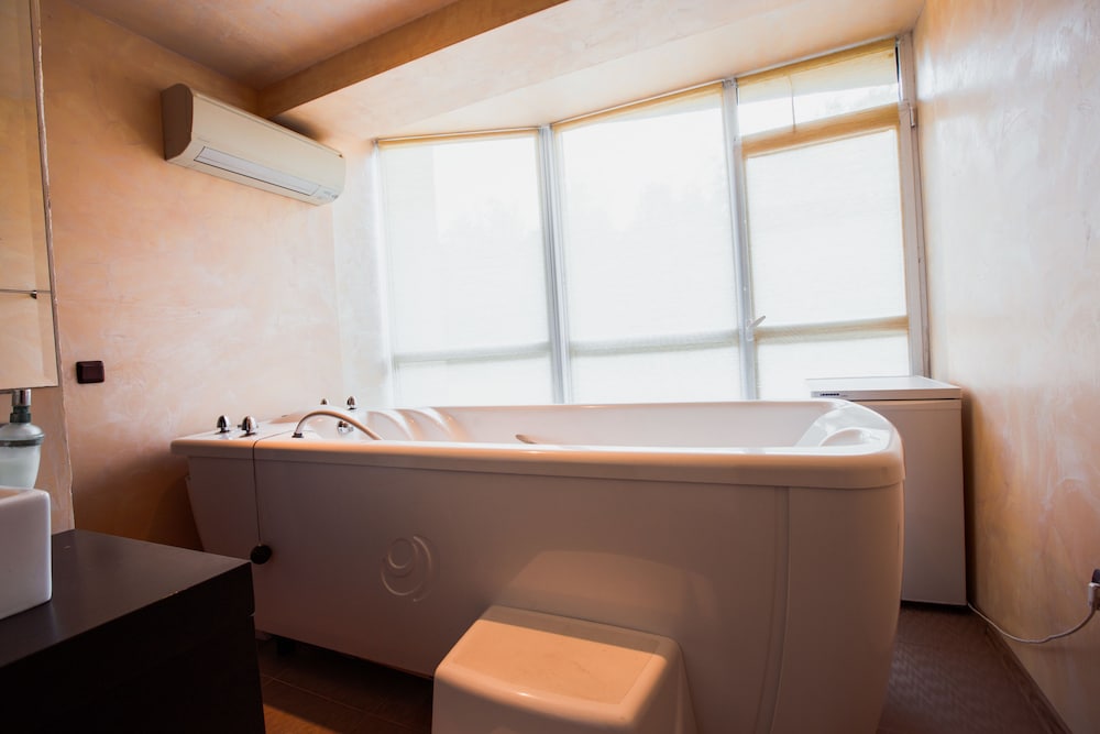 Aparthotel Marina Holiday Club & Spa — Spa in Pomorie, Burgas Region