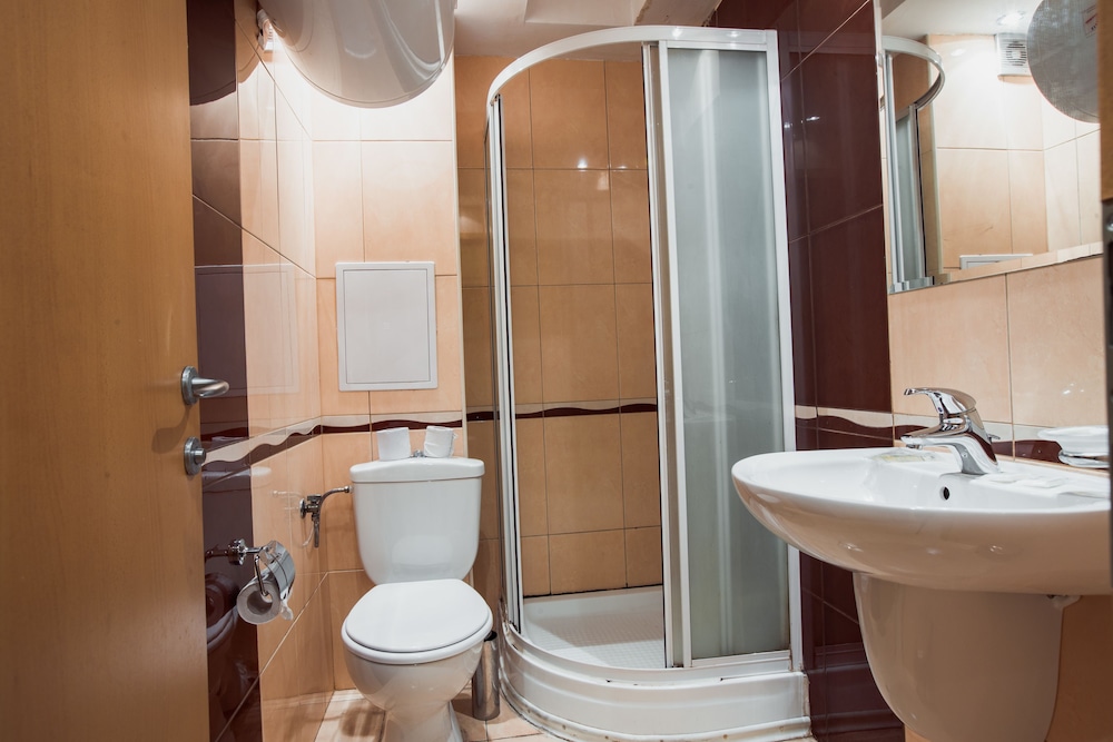 Aparthotel Marina Holiday Club & Spa — Hotel rooms in Pomorie, Burgas Region