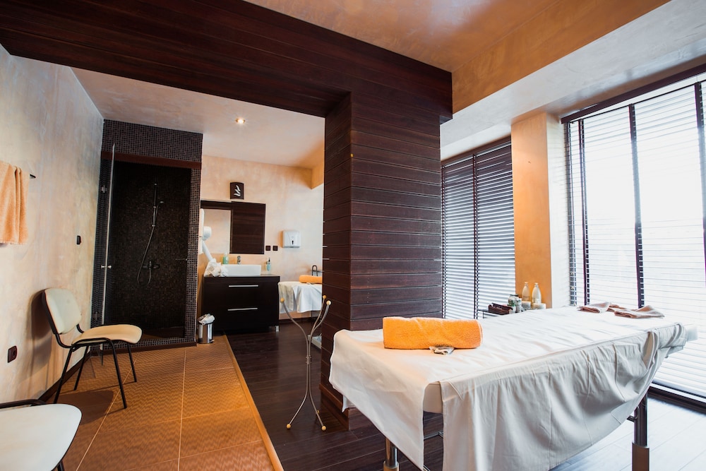 Aparthotel Marina Holiday Club & Spa — Spa in Pomorie, Burgas Region