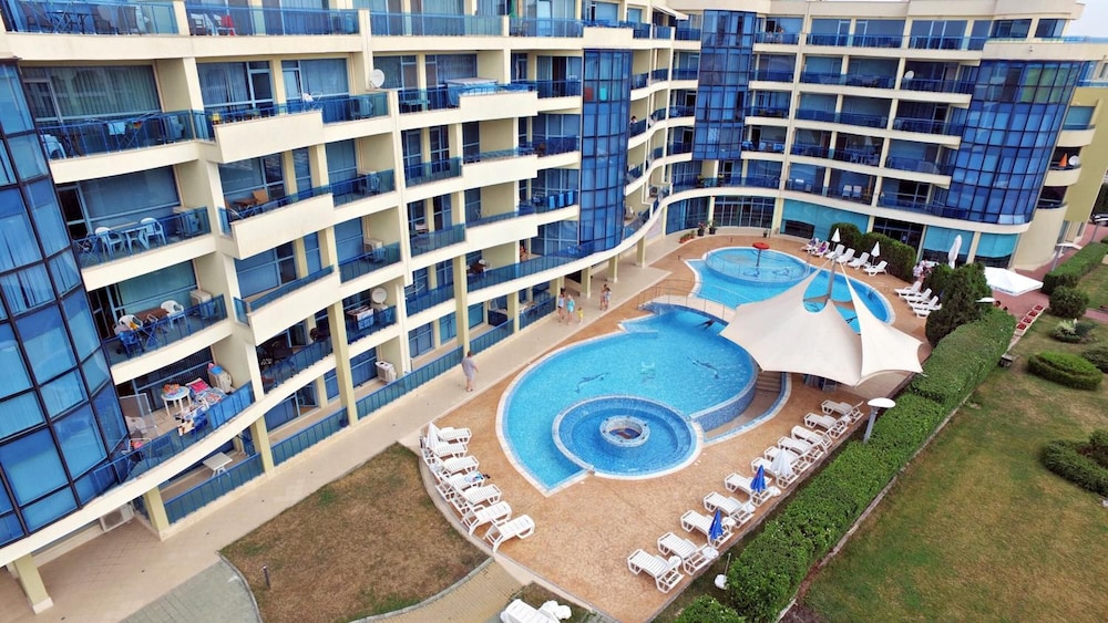 Aparthotel Marina Holiday Club & Spa — Main photo in Pomorie, Burgas Region