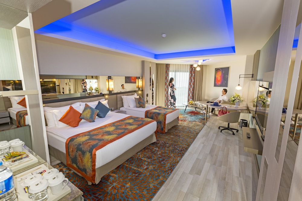 Royal Seginus - All Inclusive — Rooms in Lara