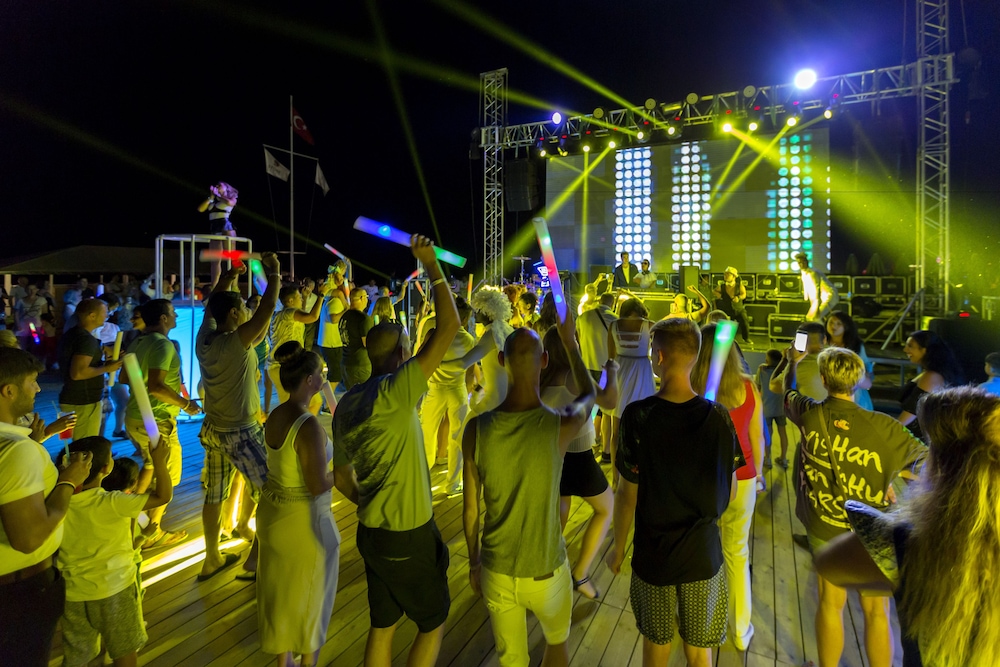 Royal Seginus - All Inclusive — On-site activities in Lara