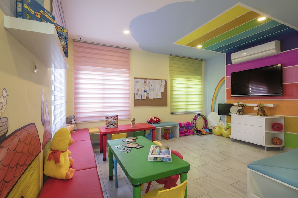 Aydinbey Queen's Palace & Spa - Ultra All Inclusive — Attractions for children in Belek
