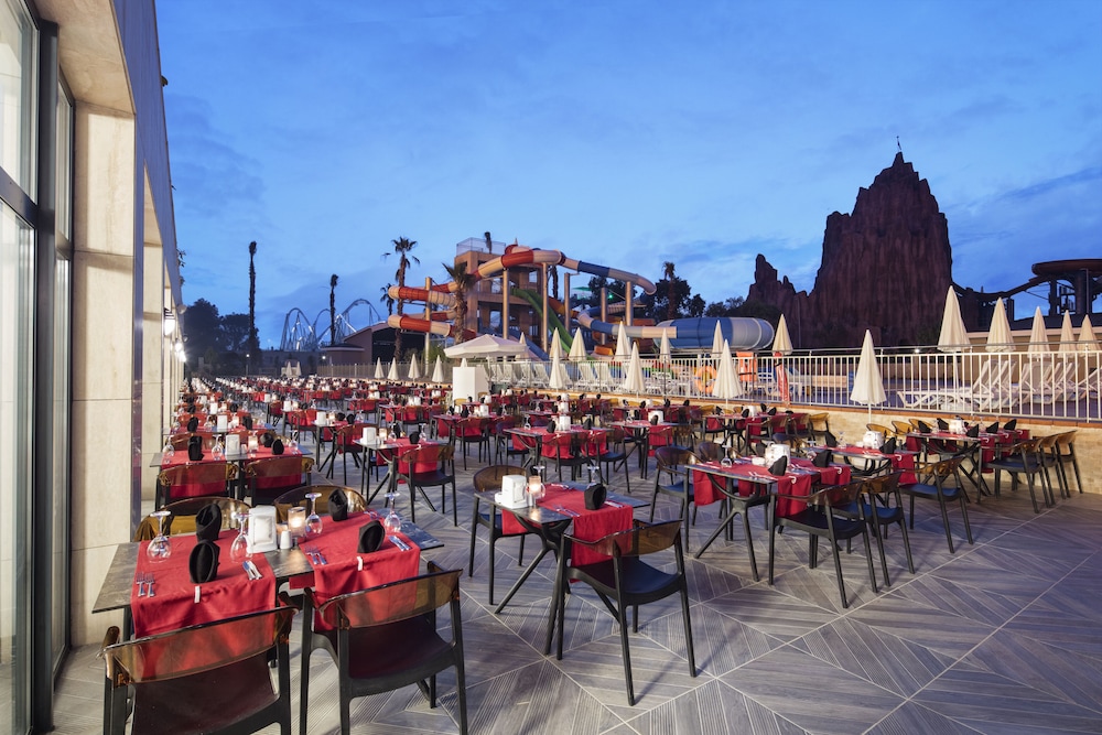 Aydinbey Queen's Palace & Spa - Ultra All Inclusive — Restaurant & bars in Belek