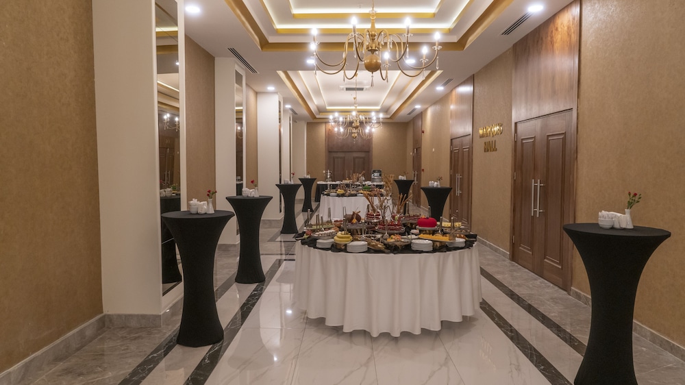 Aydinbey Queen's Palace & Spa - Ultra All Inclusive — Restaurant & bars in Belek