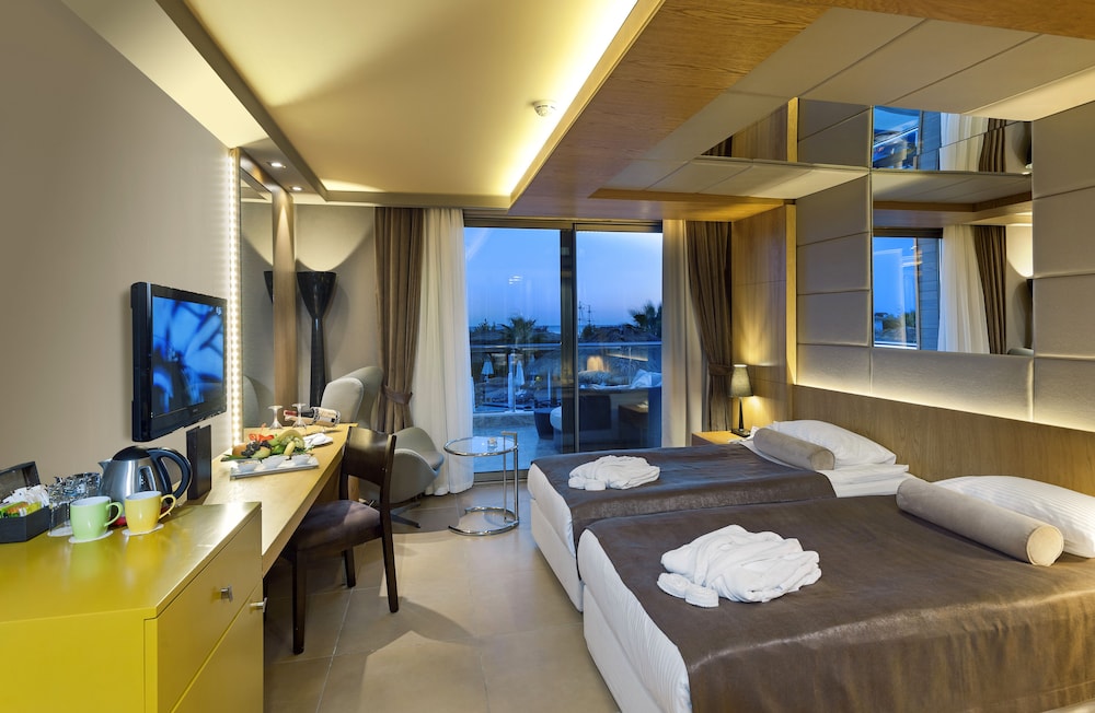 Tui Blue Sherwood Belek - All Inclusive — Hotel rooms in Belek