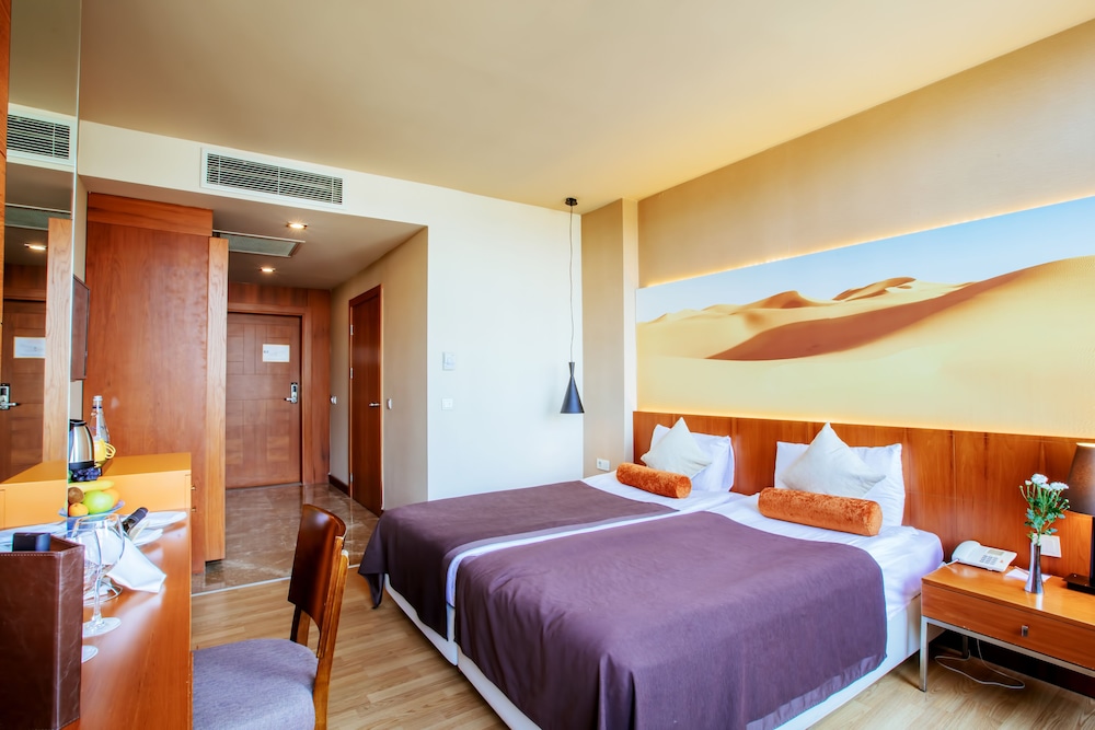 Tui Blue Sherwood Belek - All Inclusive — Hotel rooms in Belek