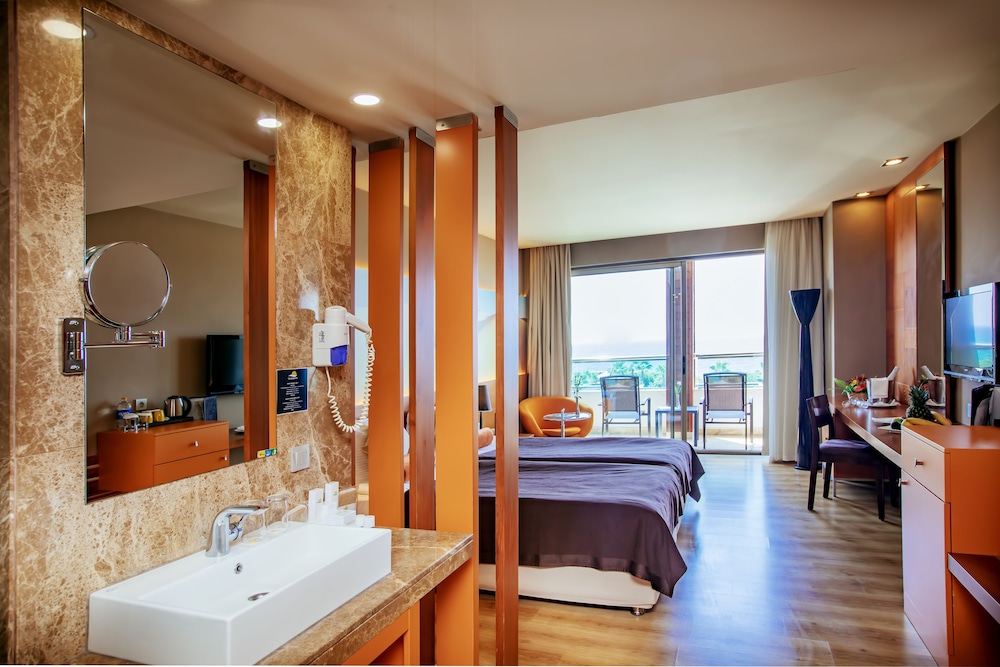 Tui Blue Sherwood Belek - All Inclusive — Hotel rooms in Belek