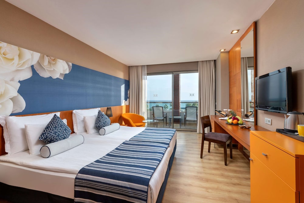 Tui Blue Sherwood Belek - All Inclusive — Hotel rooms in Belek