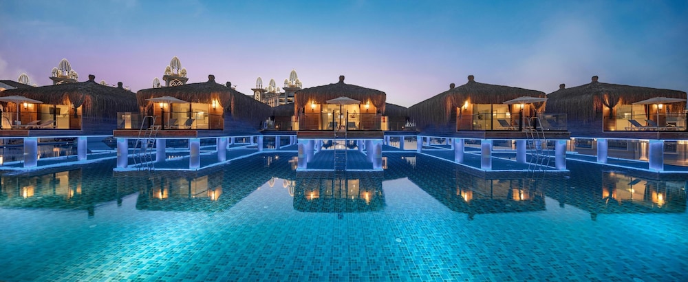 Granada Luxury Belek — Pool in Belek