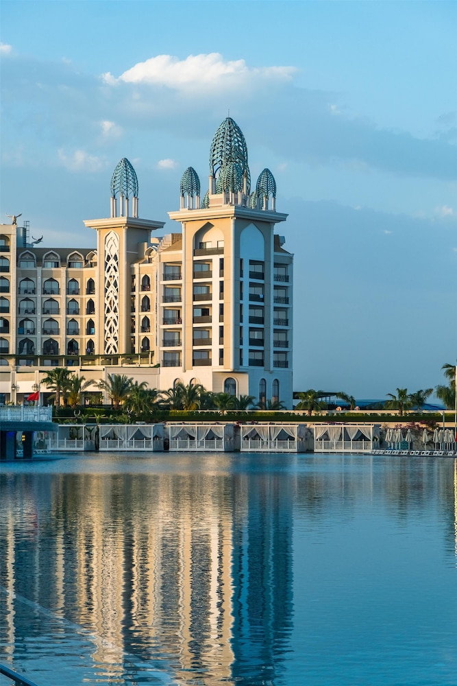 Granada Luxury Belek — Pool in Belek