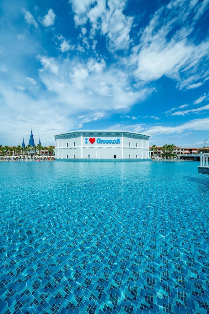 Granada Luxury Belek — Pool in Belek