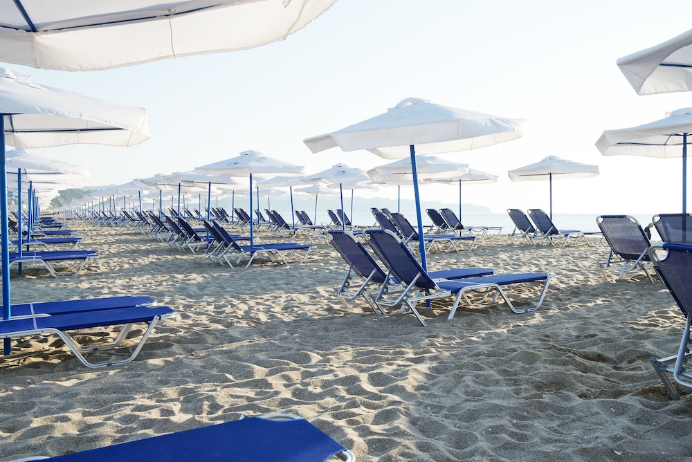 Sunrise All Suites Resort - All Inclusive — Beach in Obzor, Burgas Region