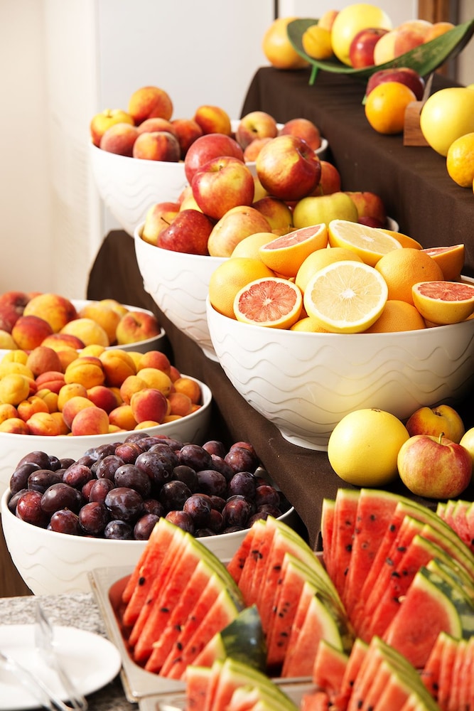 Sunrise All Suites Resort - All Inclusive — Restaurant & bars in Obzor, Burgas Region
