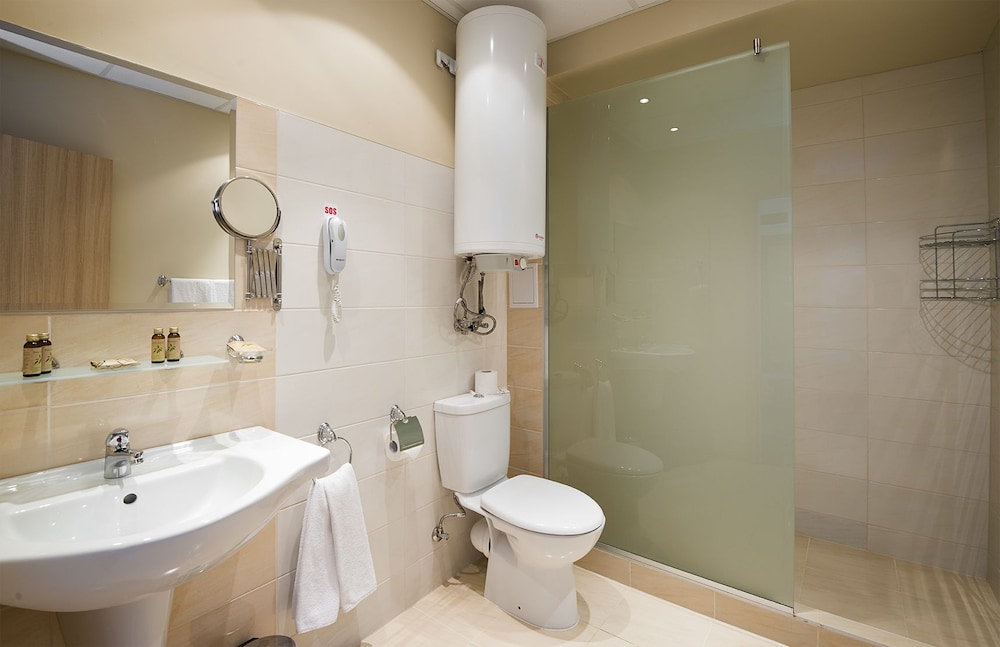Sunrise All Suites Resort - All Inclusive — Hotel rooms in Obzor, Burgas Region