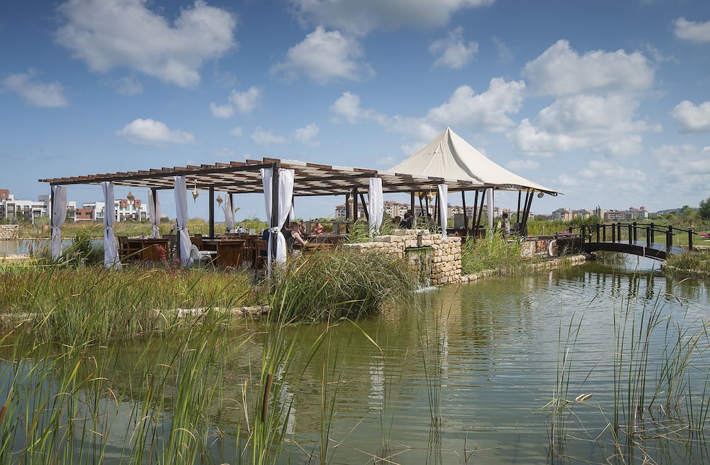 Sunrise All Suites Resort - All Inclusive — Restaurant & bars in Obzor, Burgas Region