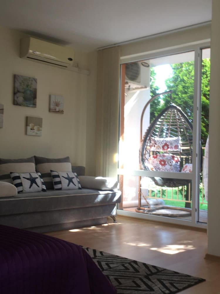 Nessebar Beach — Hotel rooms in Sunny Beach, Burgas Region