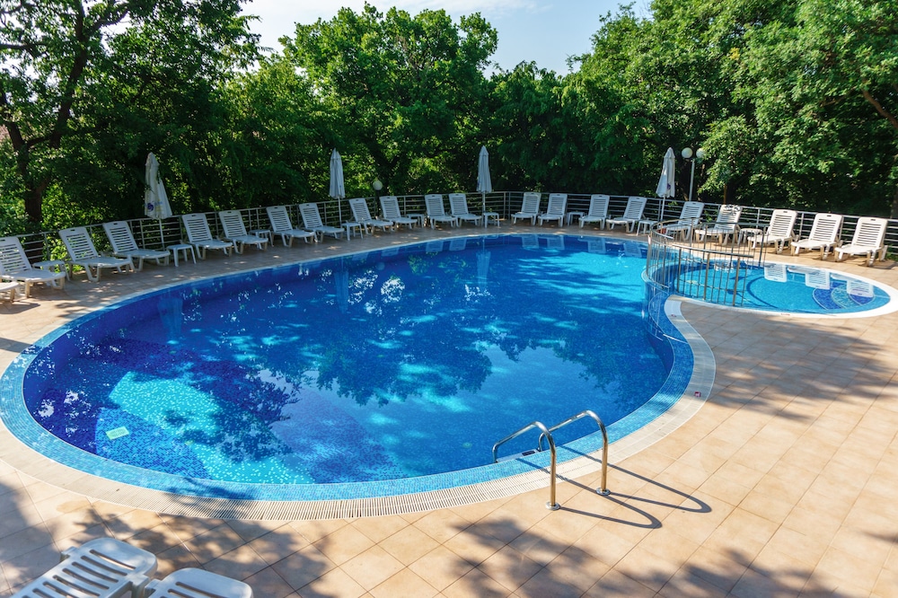 Park Hotel Odessos — Swimming pool in Golden Sands, Varna Region