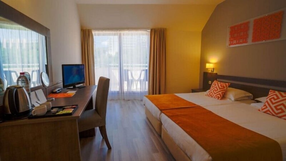 Park Hotel Odessos — Hotel rooms in Golden Sands, Varna Region