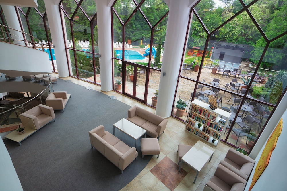 Park Hotel Odessos — Swimming pool in Golden Sands, Varna Region