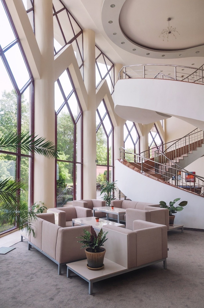 Park Hotel Odessos — Hotel building in Golden Sands, Varna Region