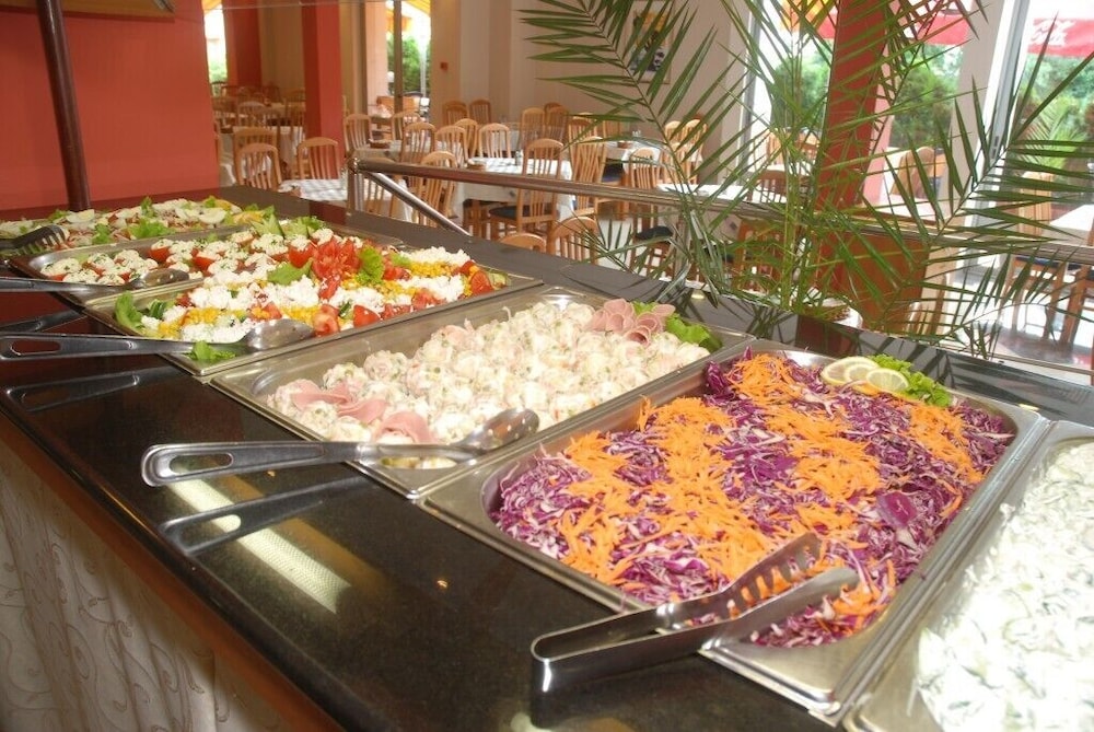 Hotel Excelsior — Restaurant & bars in Golden Sands, Varna Region