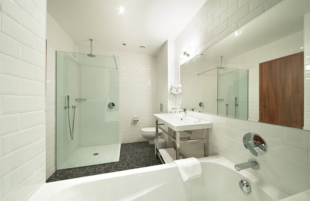 Hotel Excelsior — Hotel rooms in Golden Sands, Varna Region